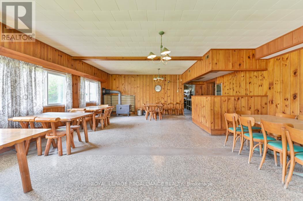 108773 Highway 7 Property Photo 14