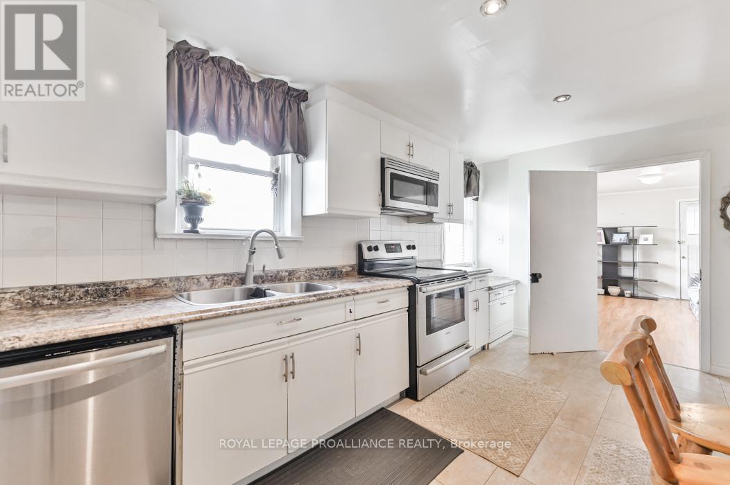 108773 Highway 7 Property Photo 17