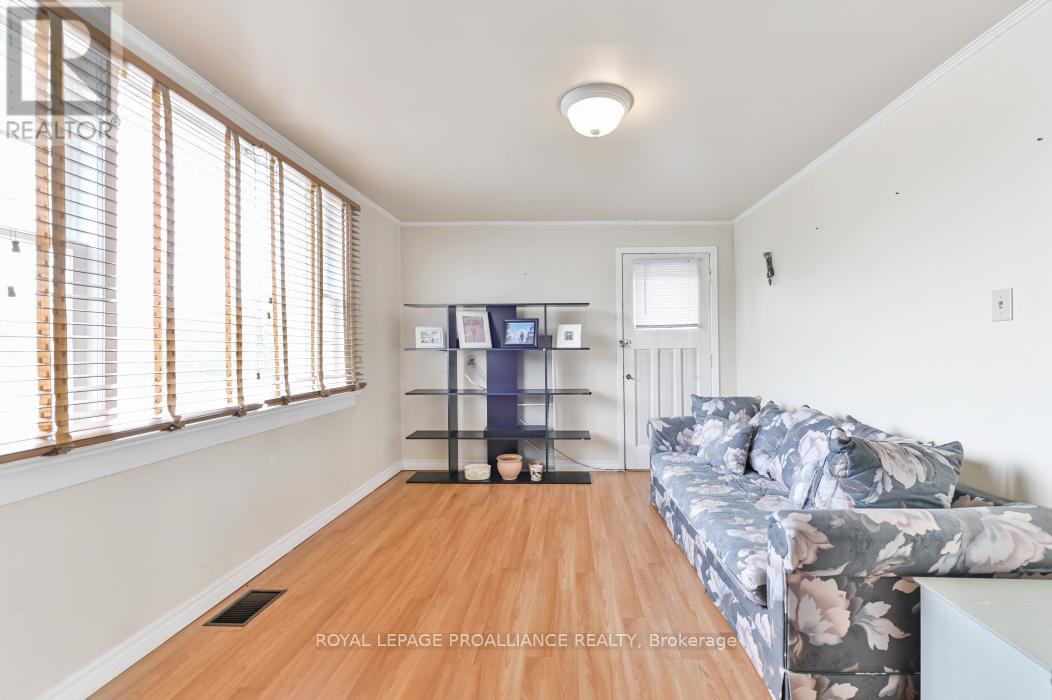 108773 Highway 7 Property Photo 19