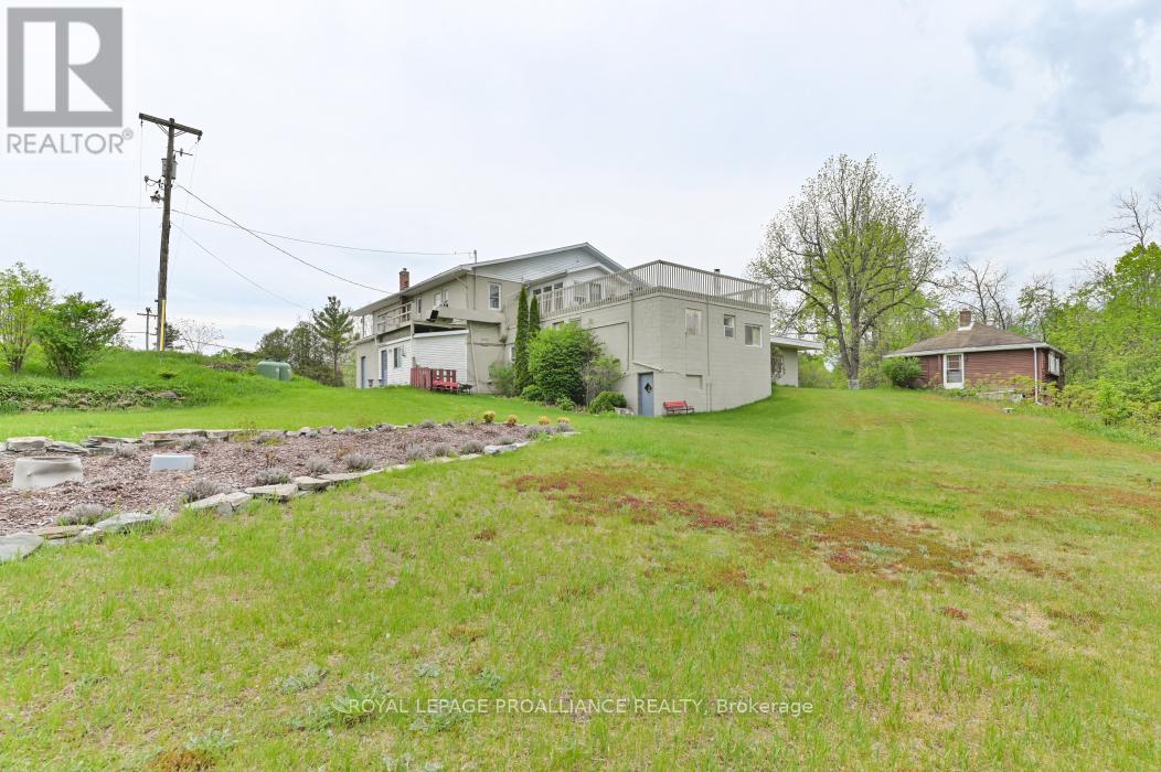 108773 Highway 7 Property Photo 32