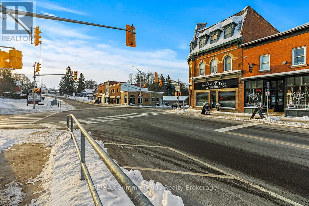 6 Sydenham Street Property Photo 34