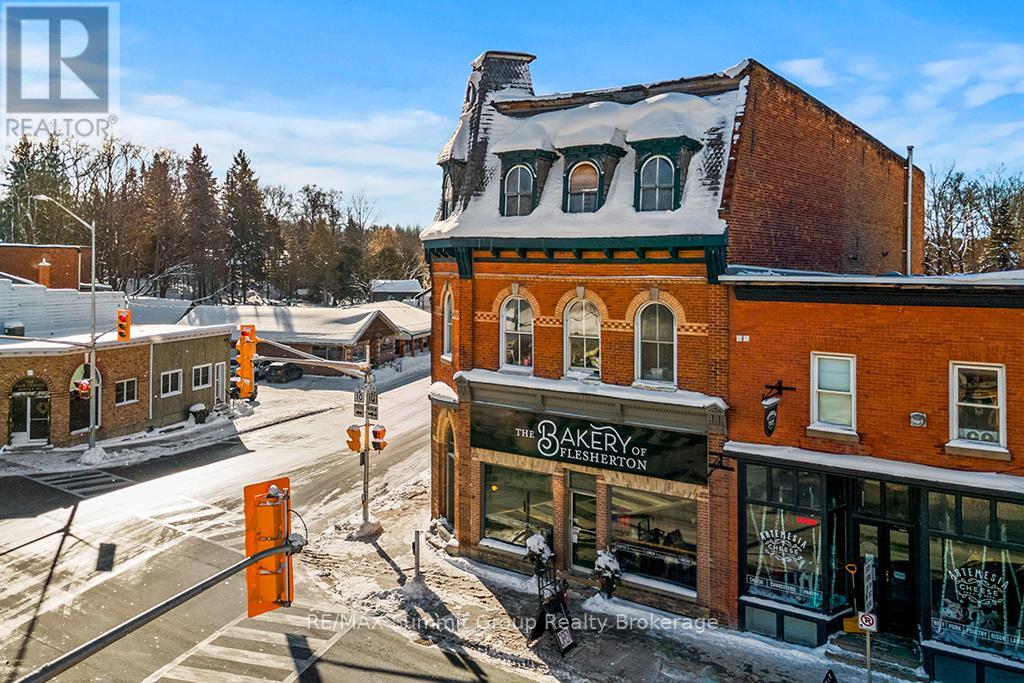 6 Sydenham Street Property Photo 35
