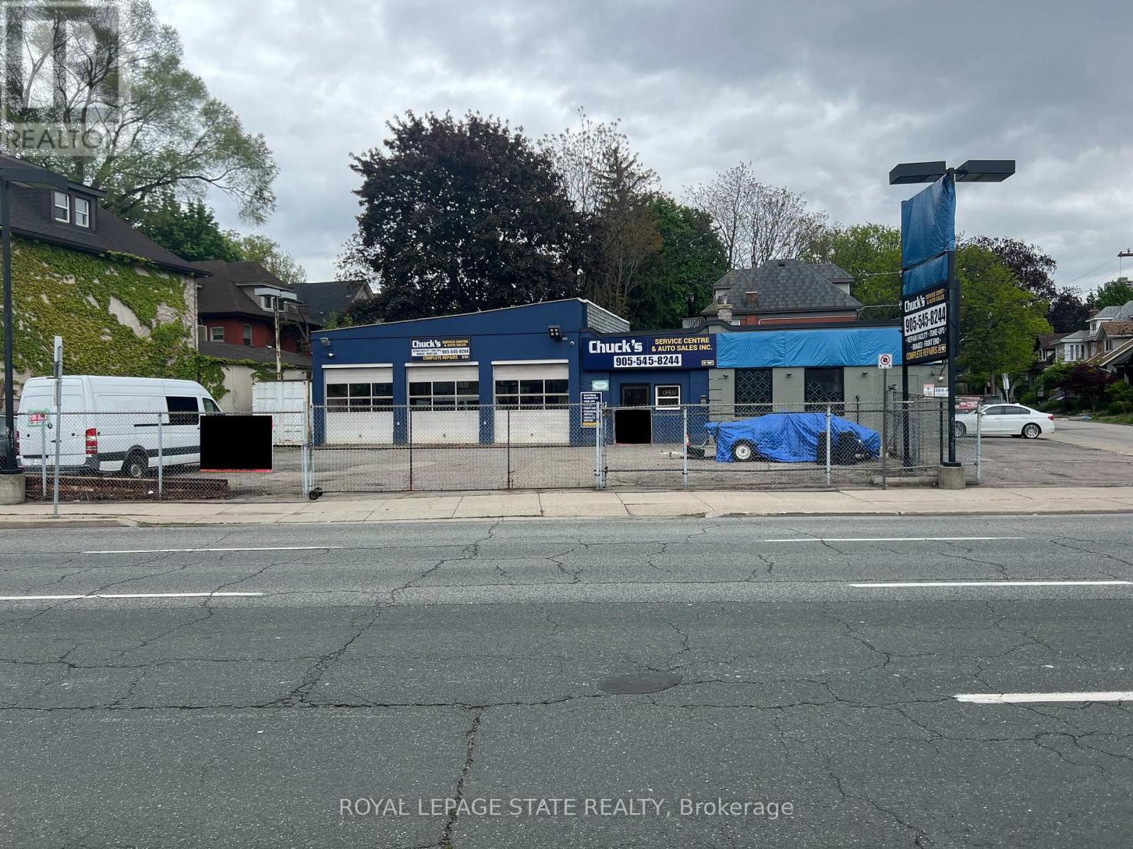 804 King Street E Property Photo 1