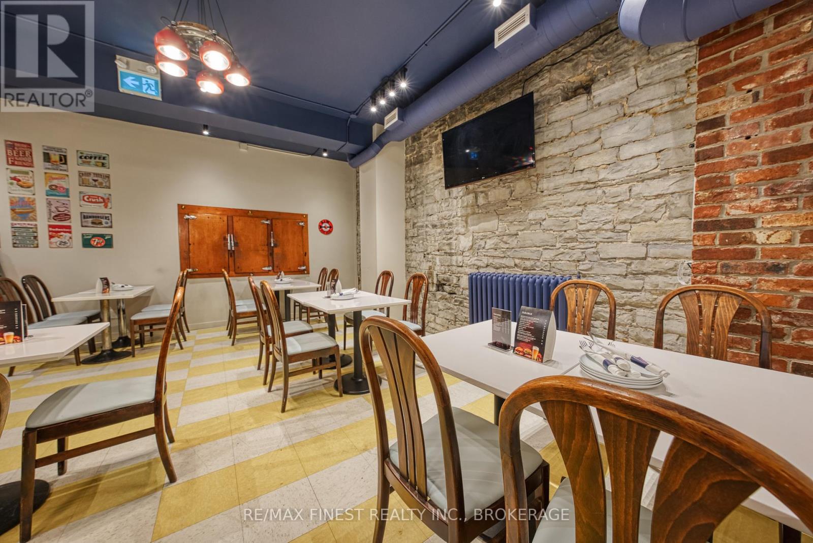 125 Brock Street Property Photo 15
