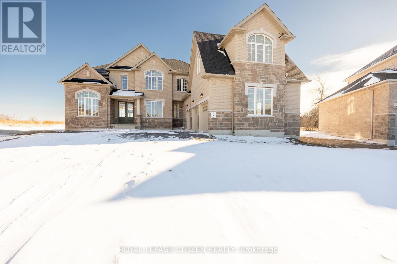 96 Golden Meadows Drive Property Photo 2