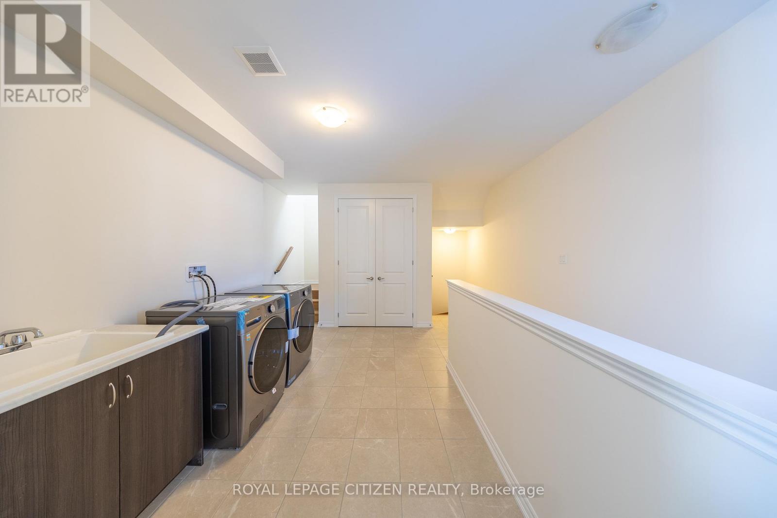 96 Golden Meadows Drive Property Photo 19