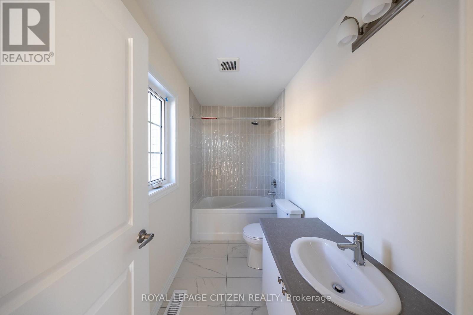 96 Golden Meadows Drive Property Photo 23