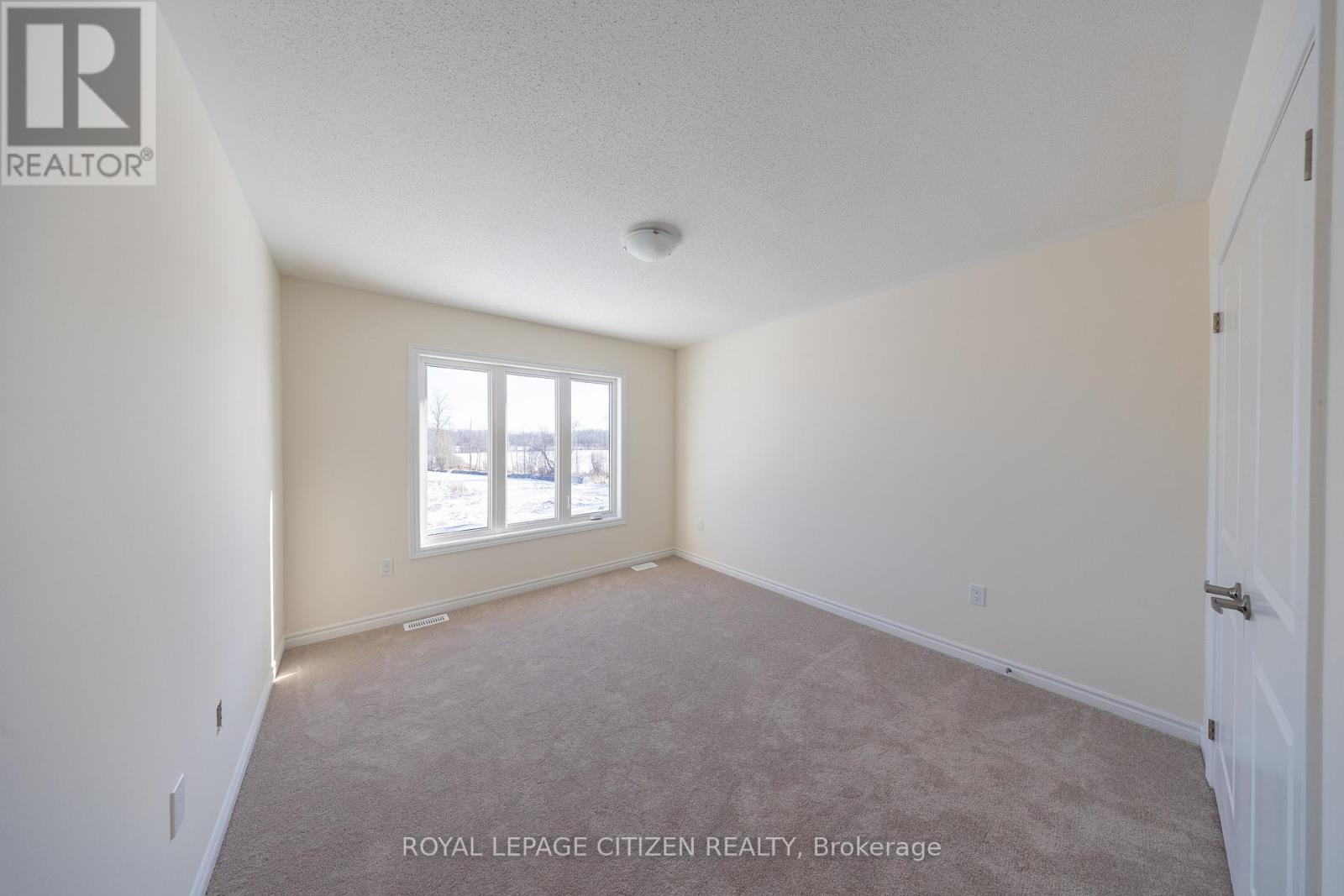 96 Golden Meadows Drive Property Photo 25