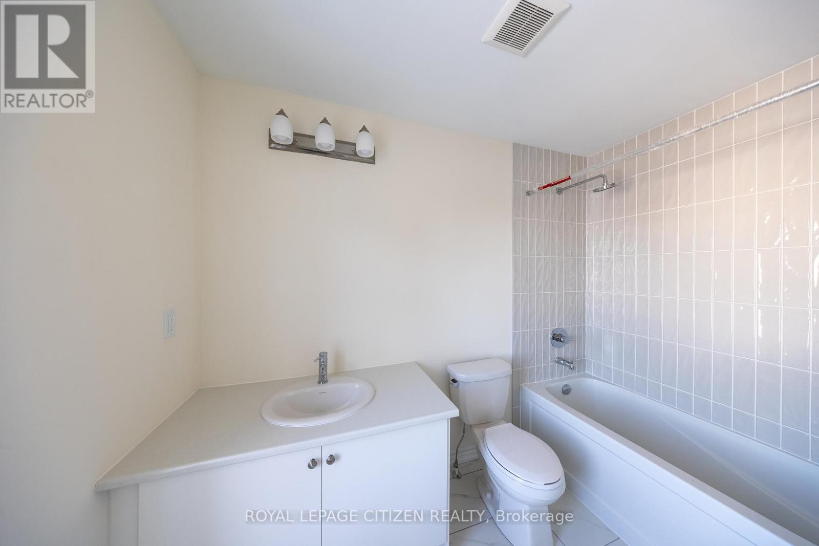 96 Golden Meadows Drive Property Photo 28