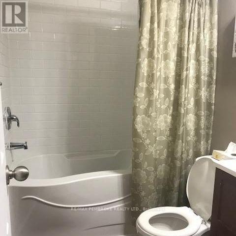 2551 Petawawa Boulevard Property Photo 29