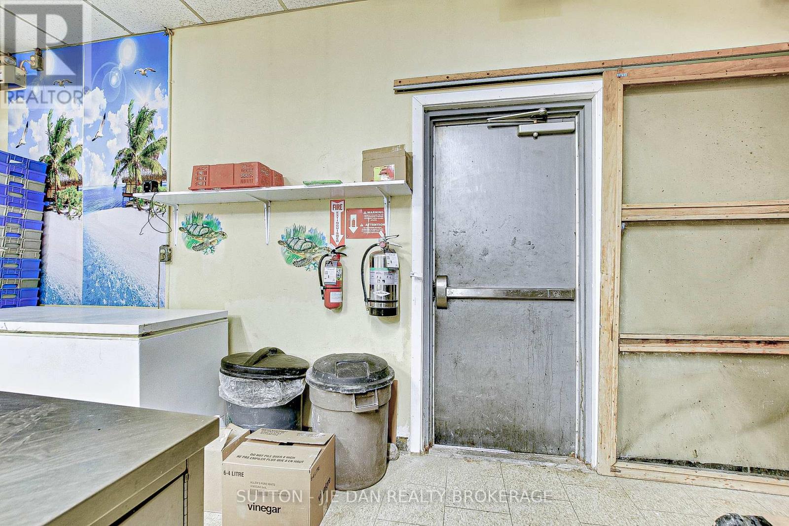 D - 99 Thames Street Property Photo 18