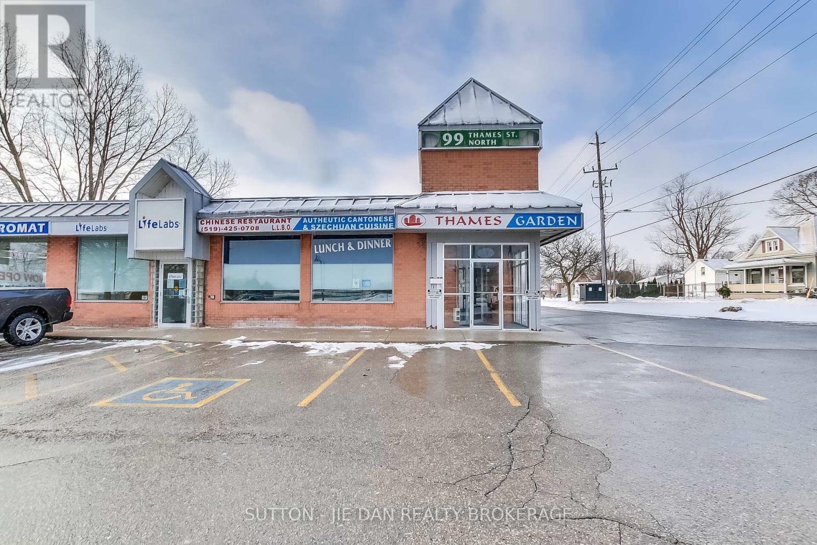 D - 99 Thames Street Property Photo 22
