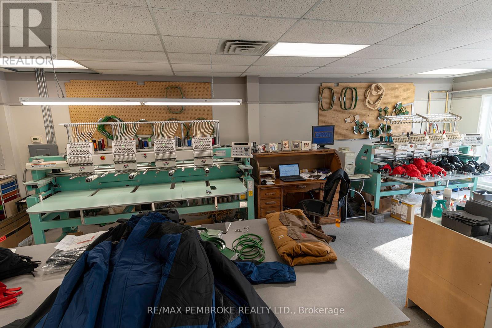45 Pembroke Street W Property Photo 12