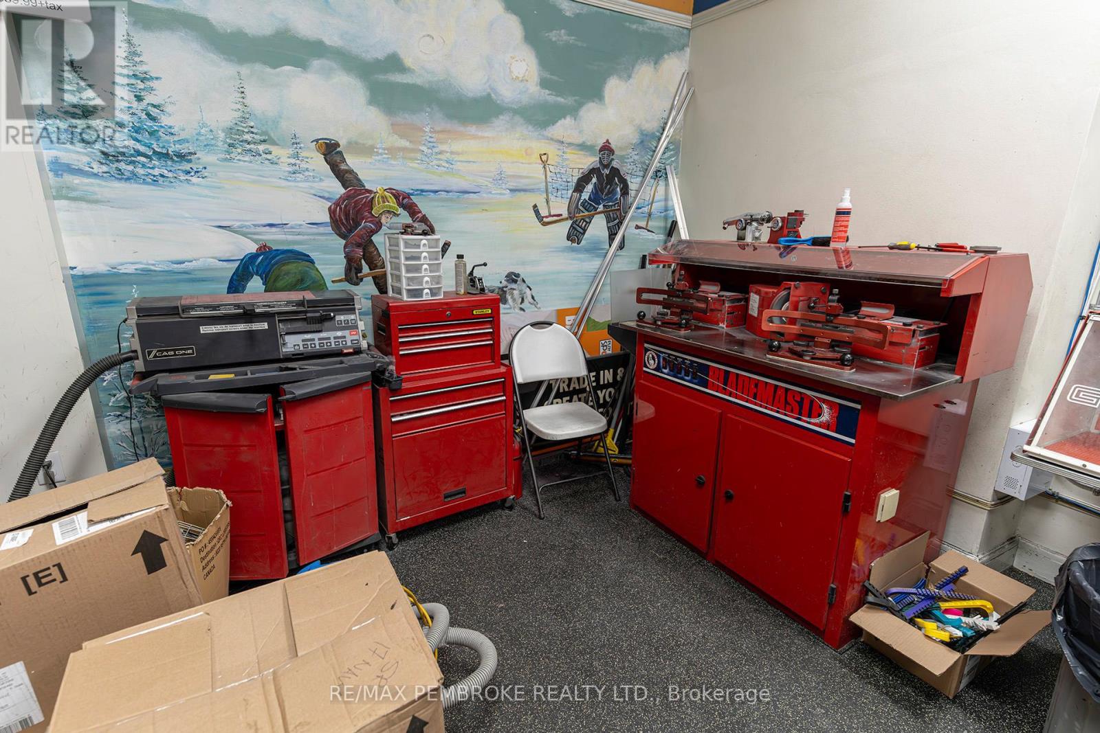 45 Pembroke Street W Property Photo 20