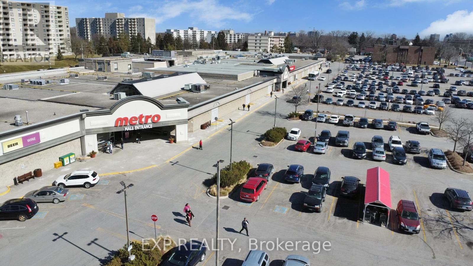 76c - 301 Oxford Street W Property Photo 4