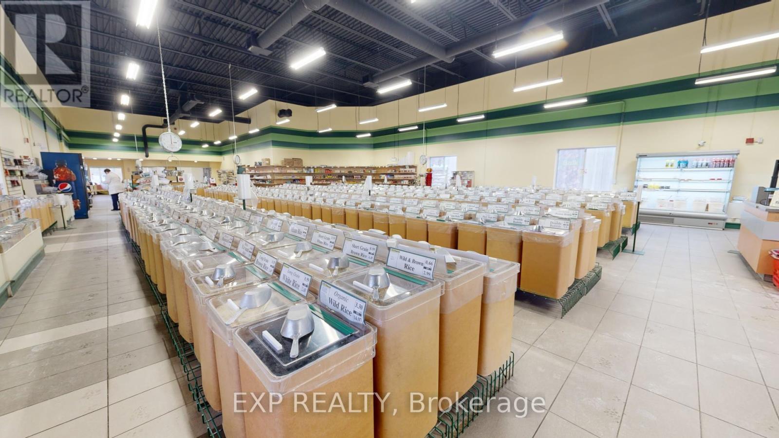 76c - 301 Oxford Street W Property Photo 6