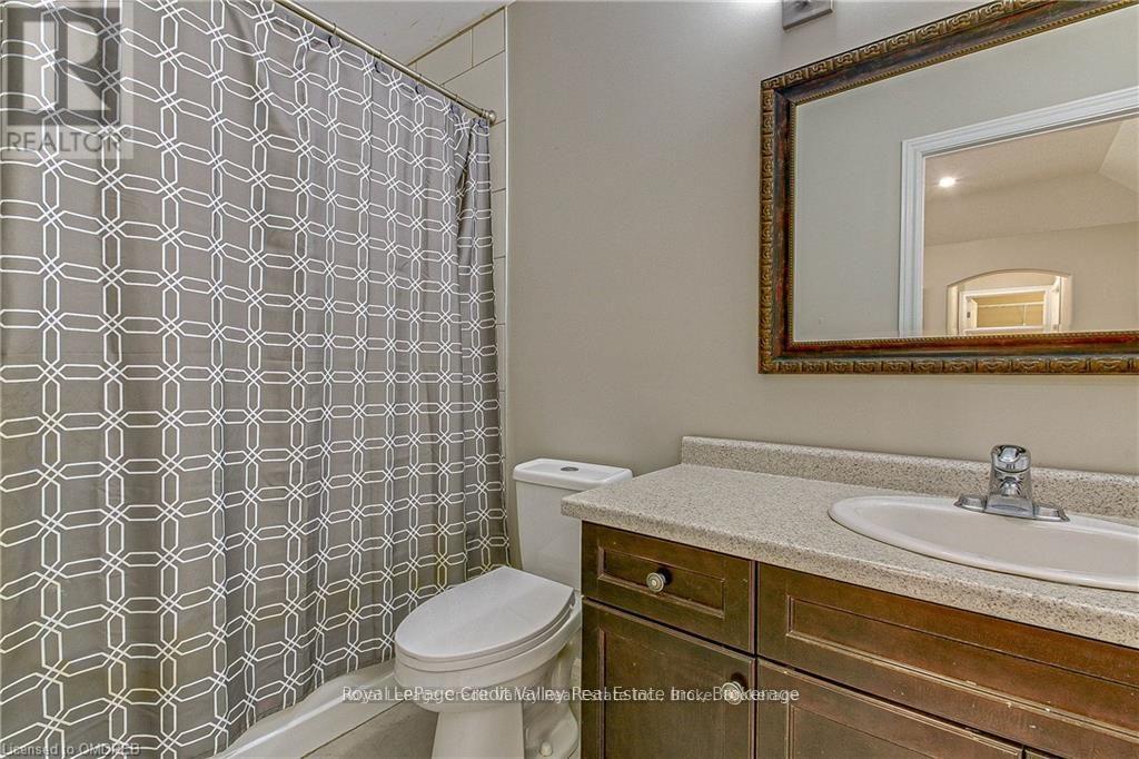 123 Coulas Crescent Property Photo 14