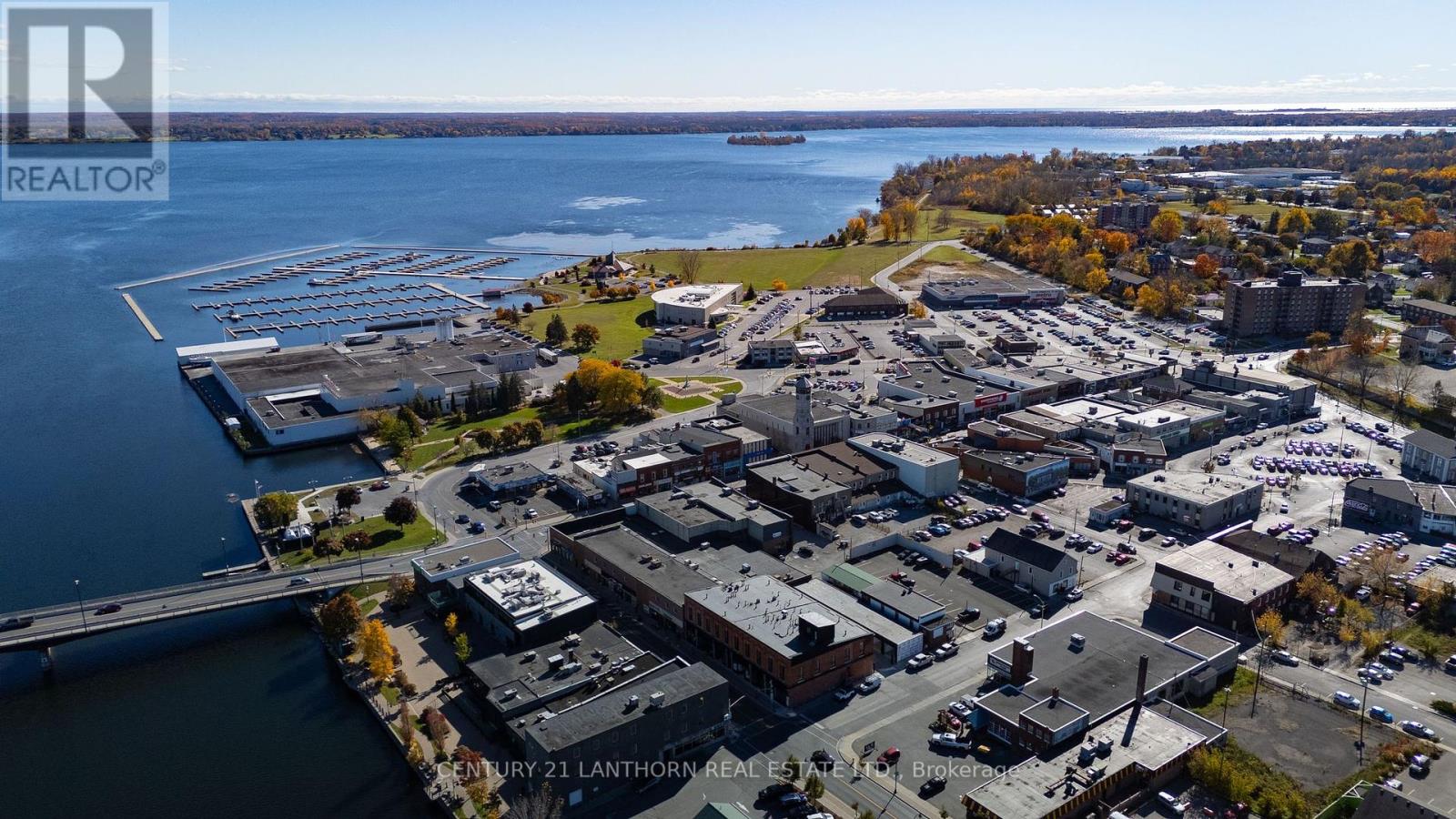 55 Dundas Street W Property Photo 19
