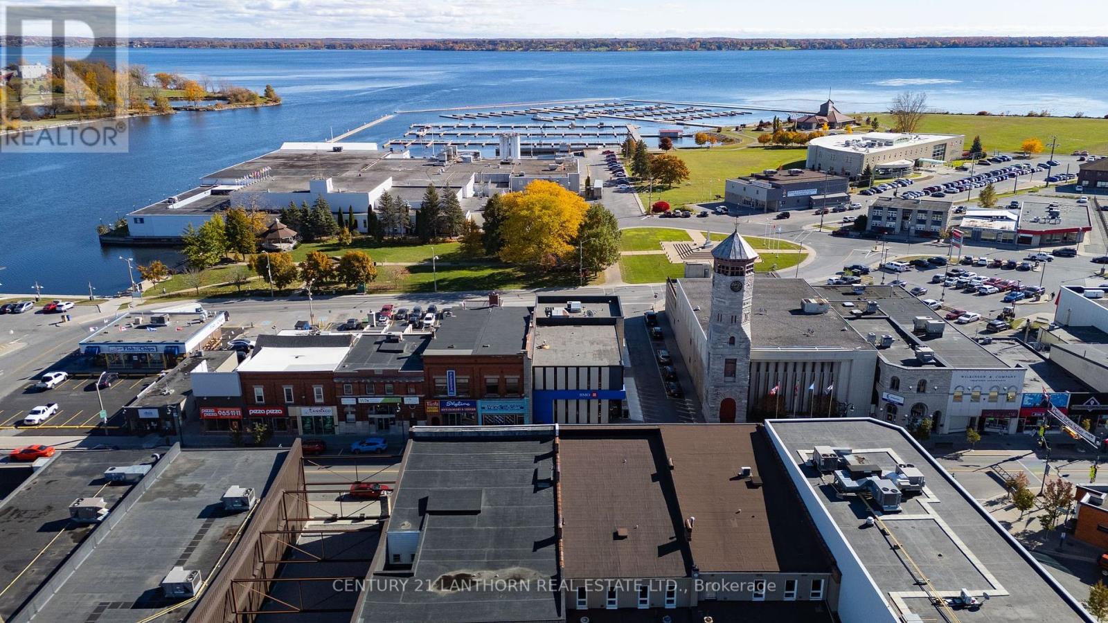 55 Dundas Street W Property Photo 33