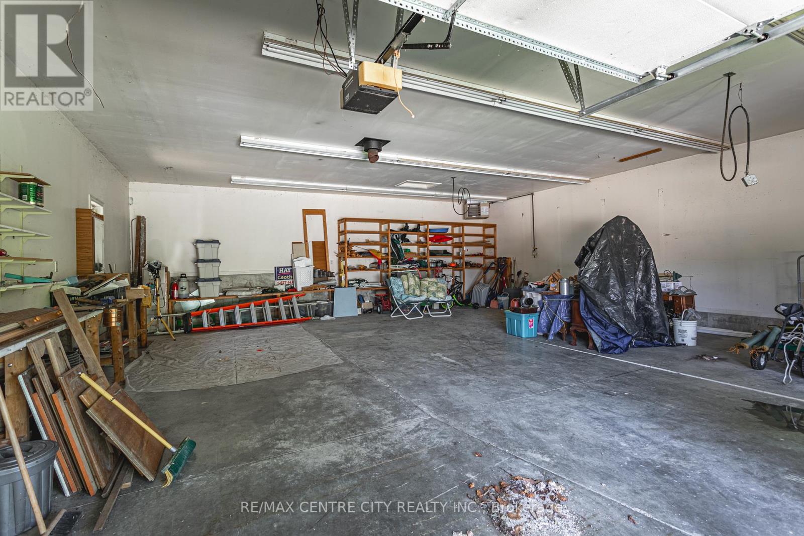 15260 Furnival Road Property Photo 34