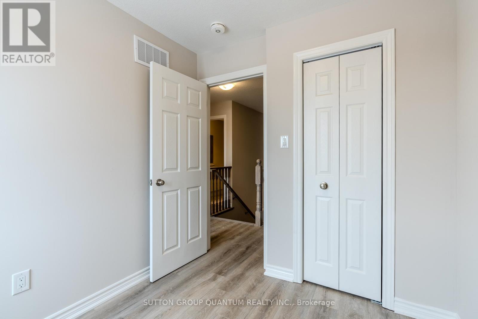 85 - 677 Park Road N Property Photo 26