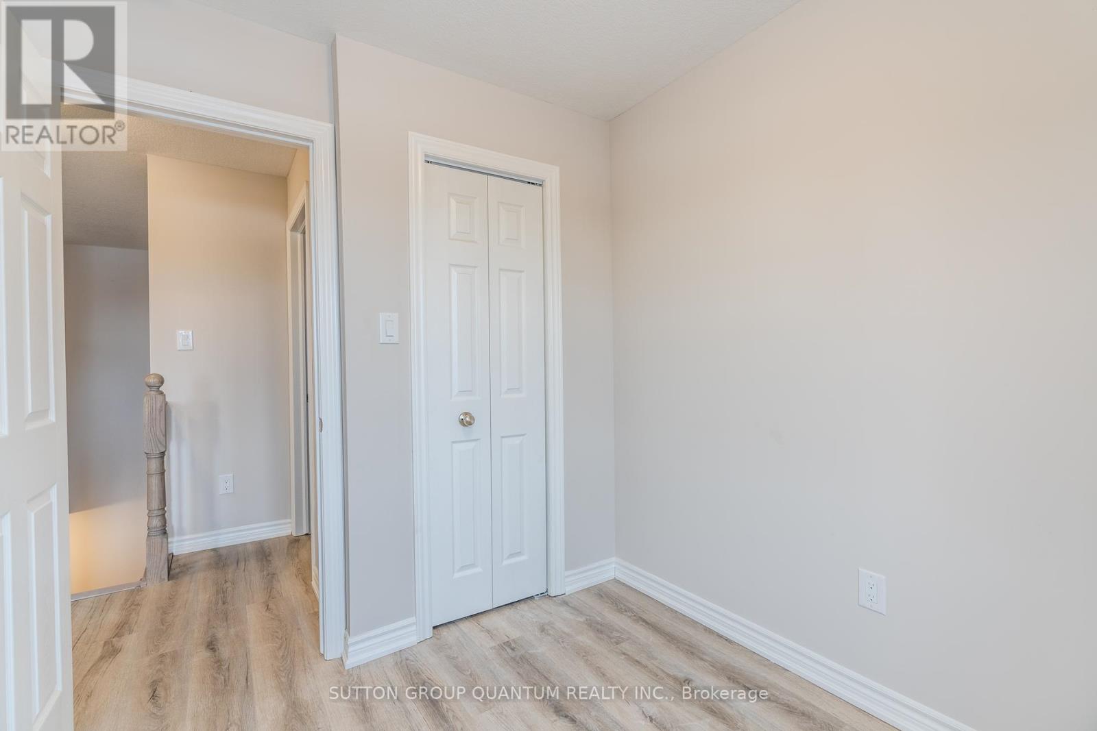 85 - 677 Park Road N Property Photo 27