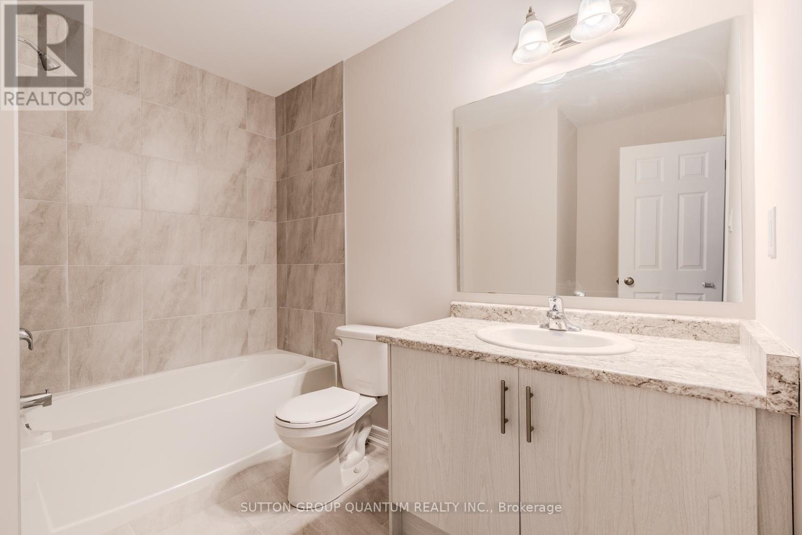 85 - 677 Park Road N Property Photo 35