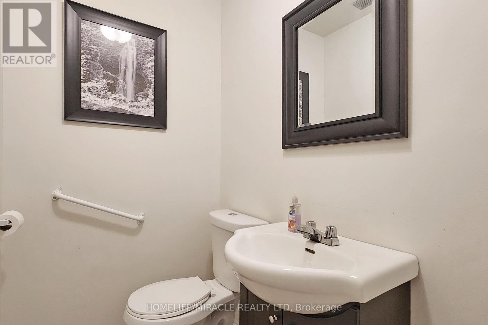 2 - 20 Joseph Street Property Photo 8