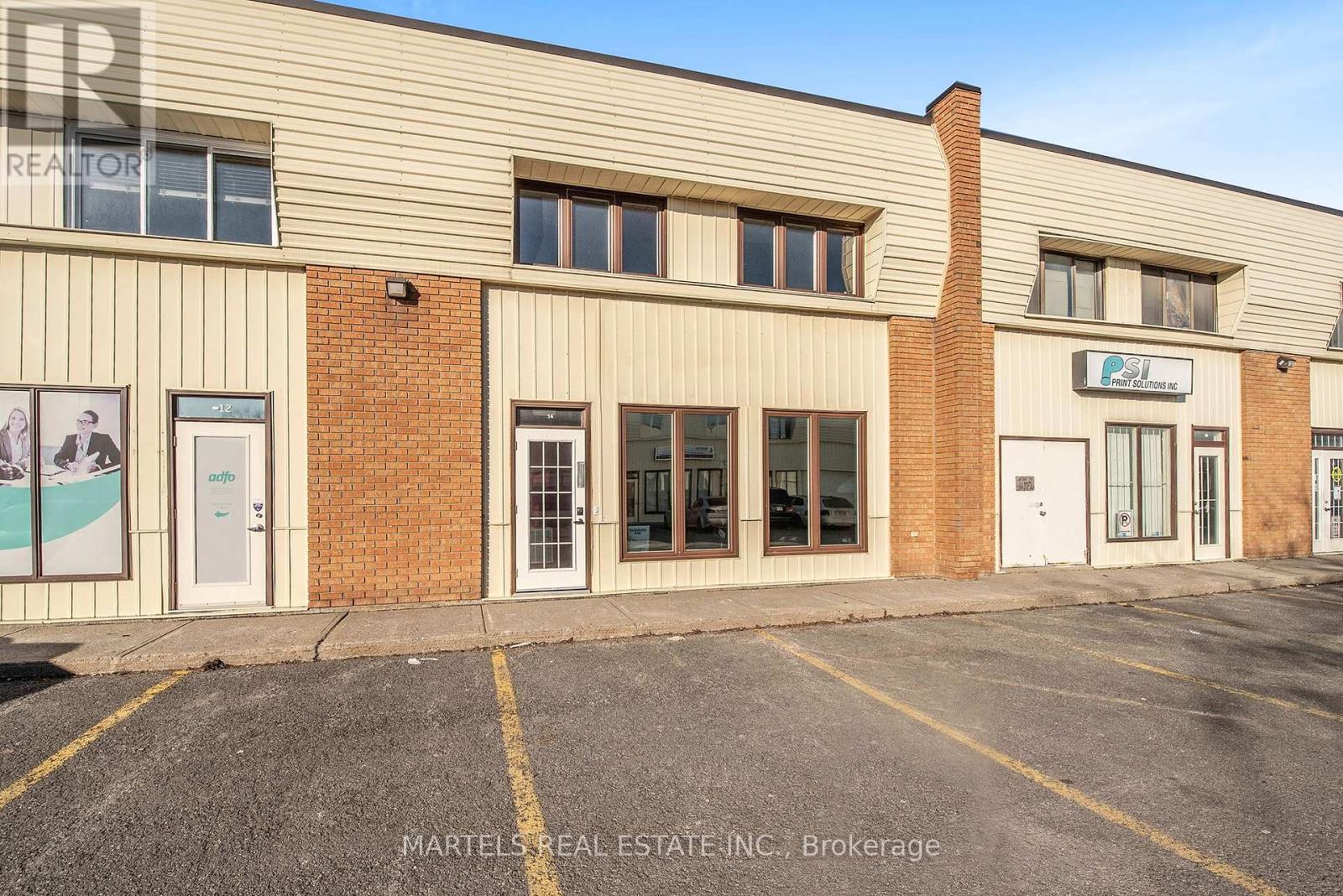 14 - 5480 Canotek Road Property Photo 4