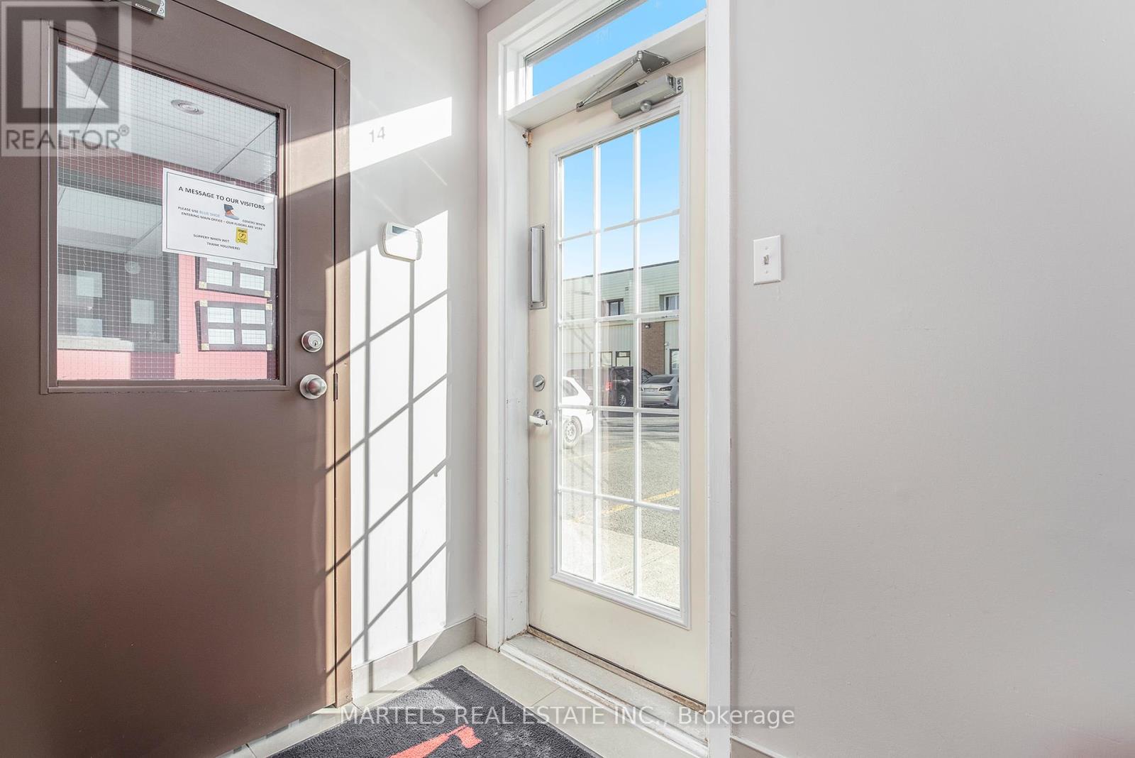 14 - 5480 Canotek Road Property Photo 5