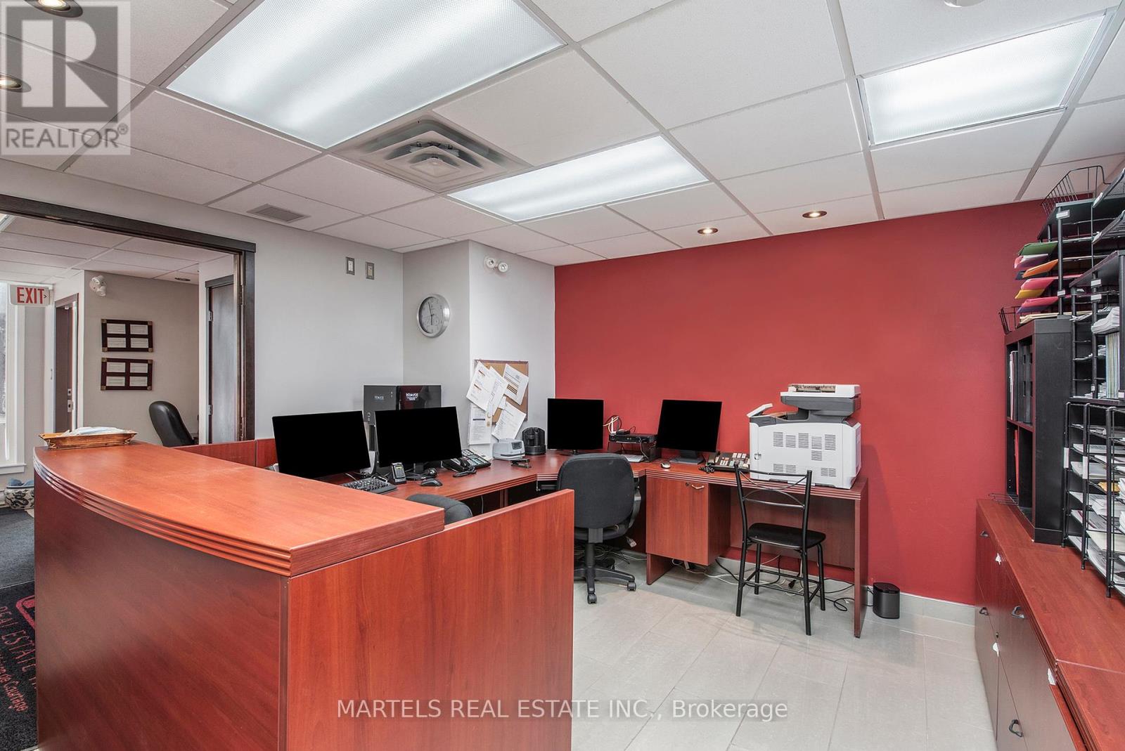 14 - 5480 Canotek Road Property Photo 8