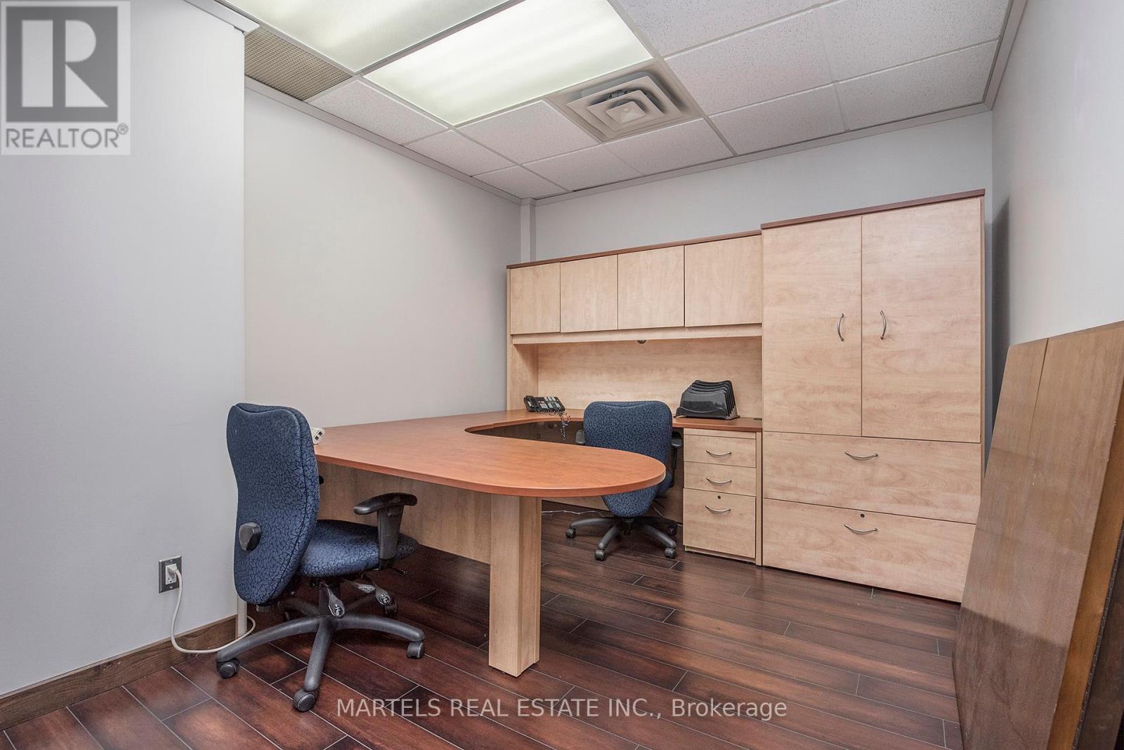 14 - 5480 Canotek Road Property Photo 25