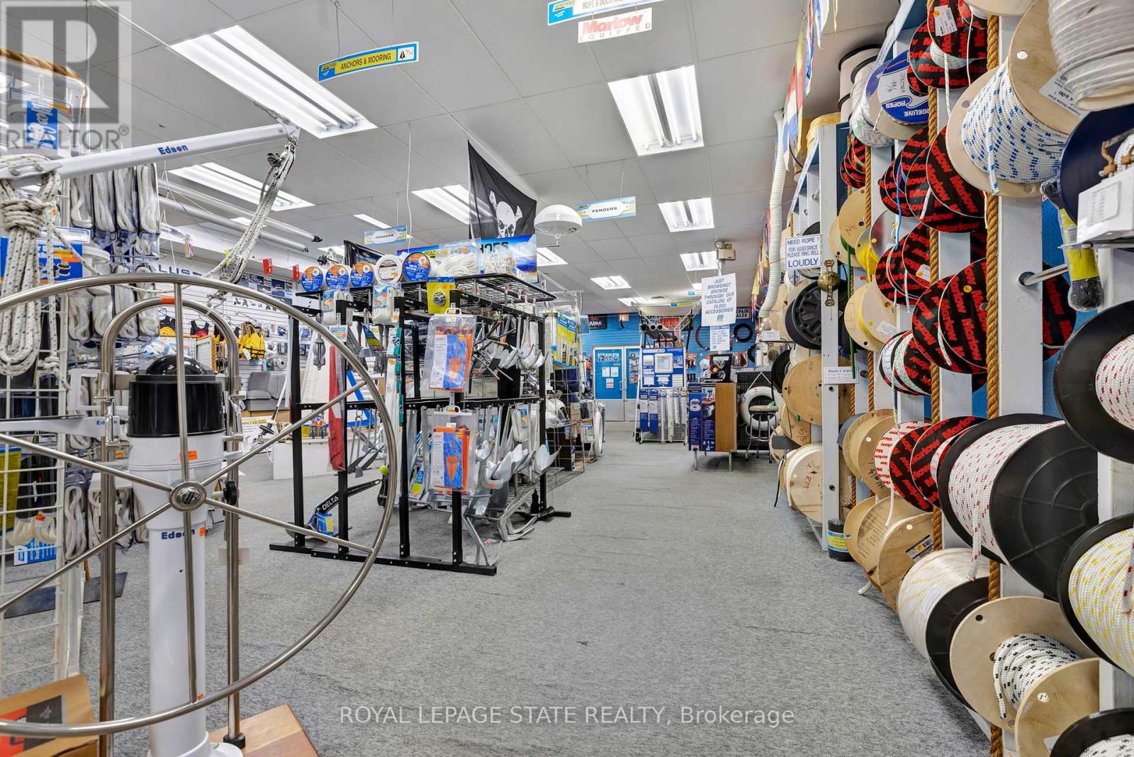 522 James Street N Property Photo 14