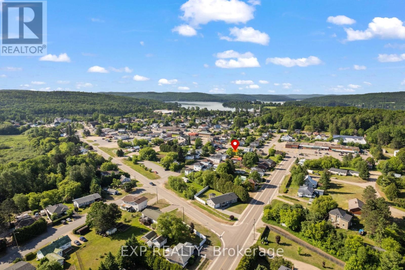 19604 Opeongo Line Property Photo 8