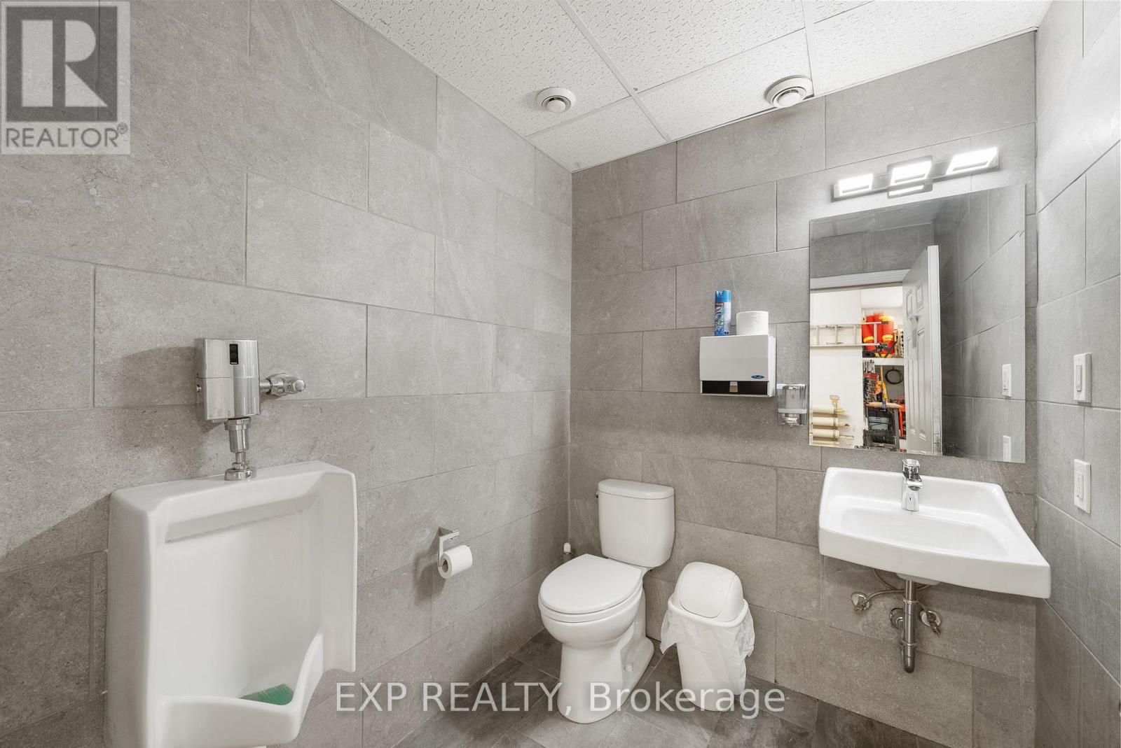 200 Mcguire Street Property Photo 8