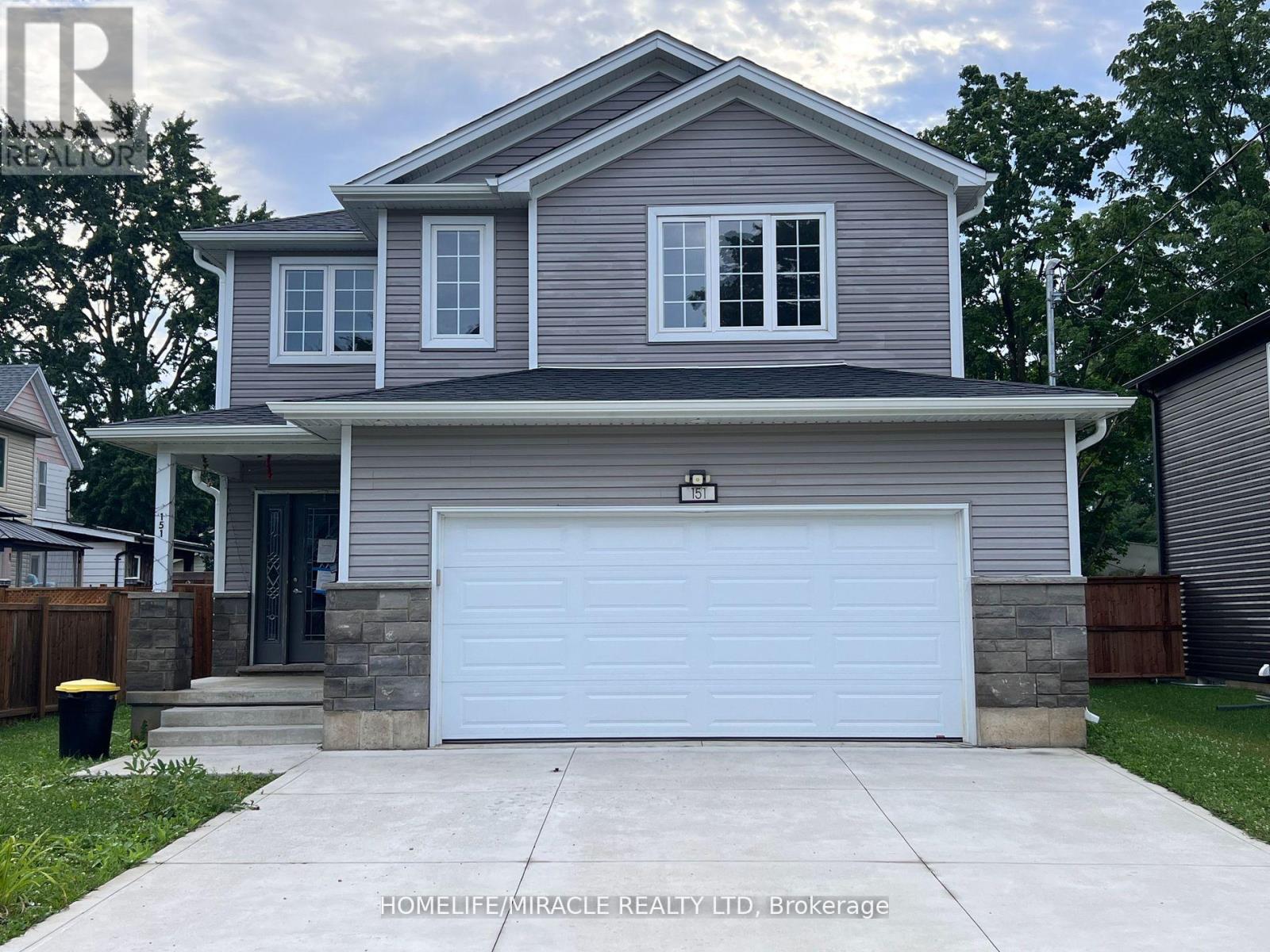 151 Agnes Street Property Photo 1