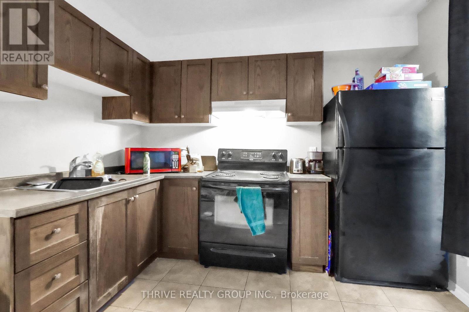200 Dundas Street Property Photo 7