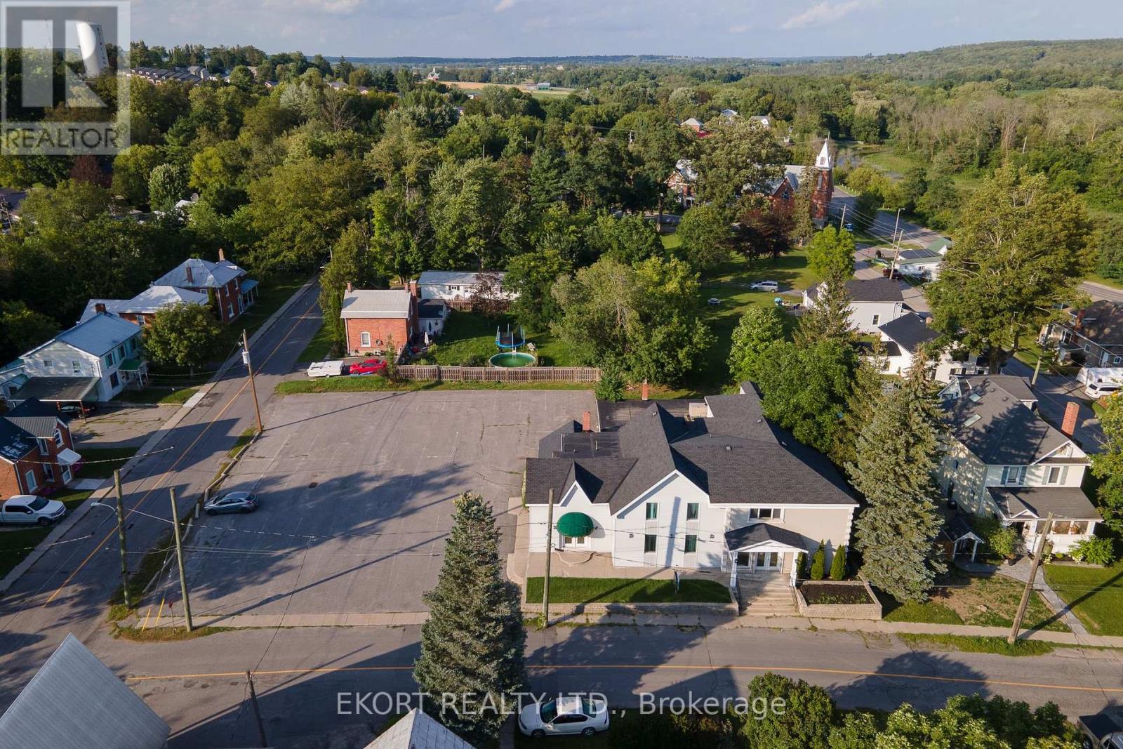 87 James Street Property Photo 2