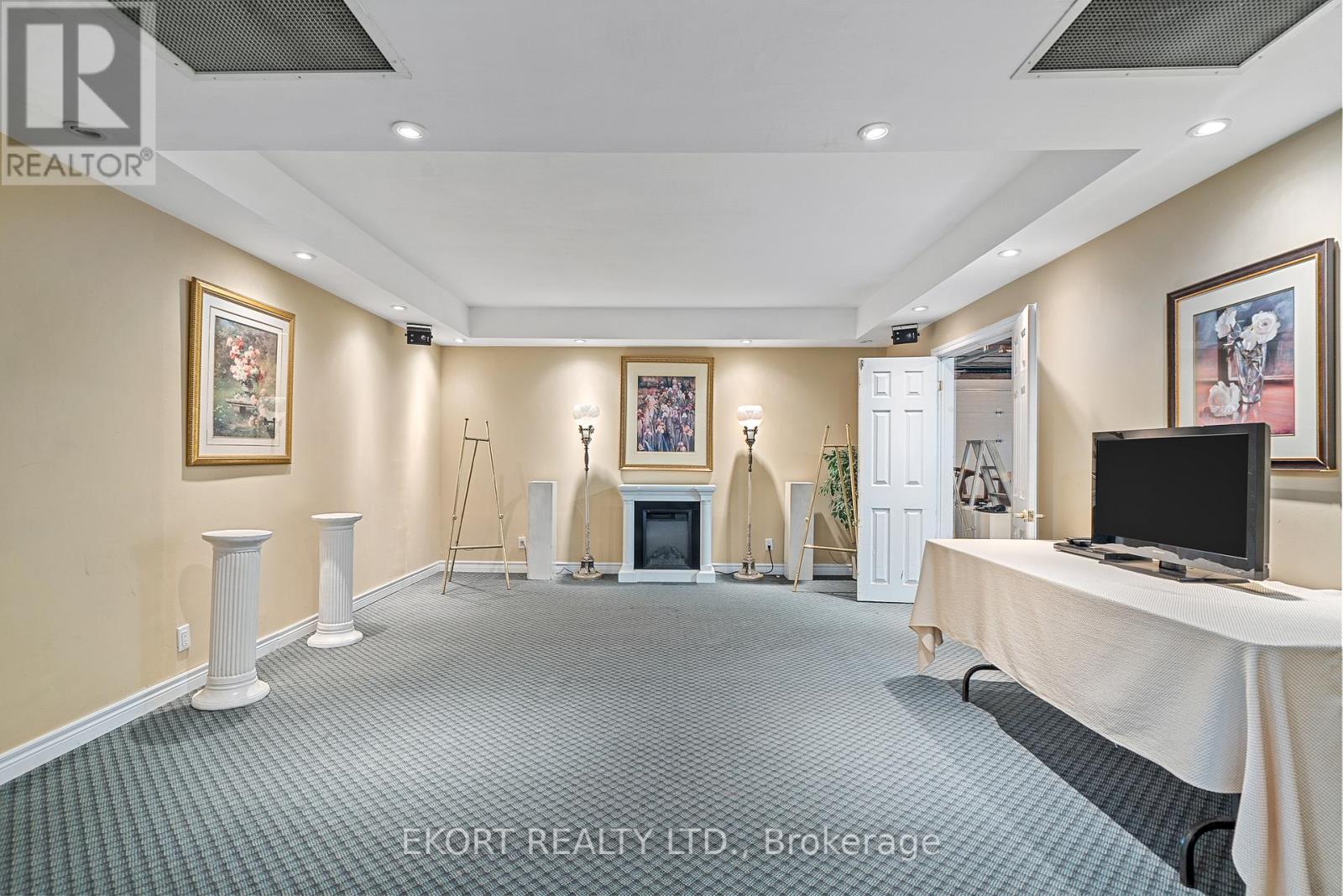 87 James Street Property Photo 13