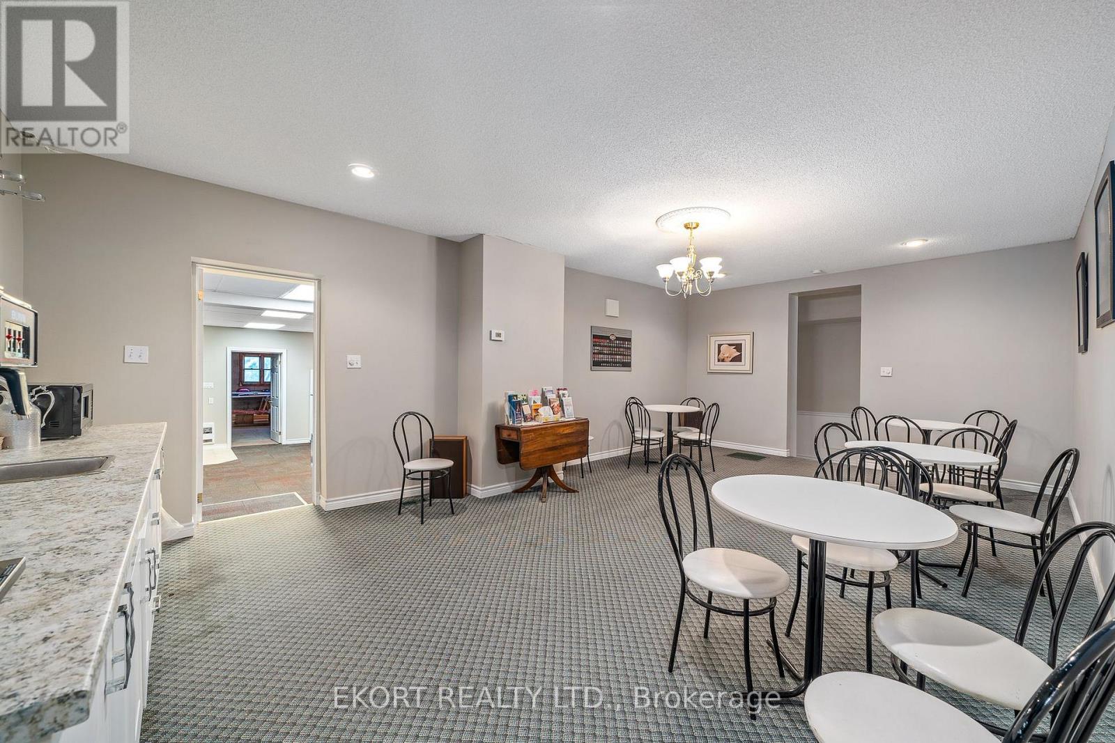 87 James Street Property Photo 30