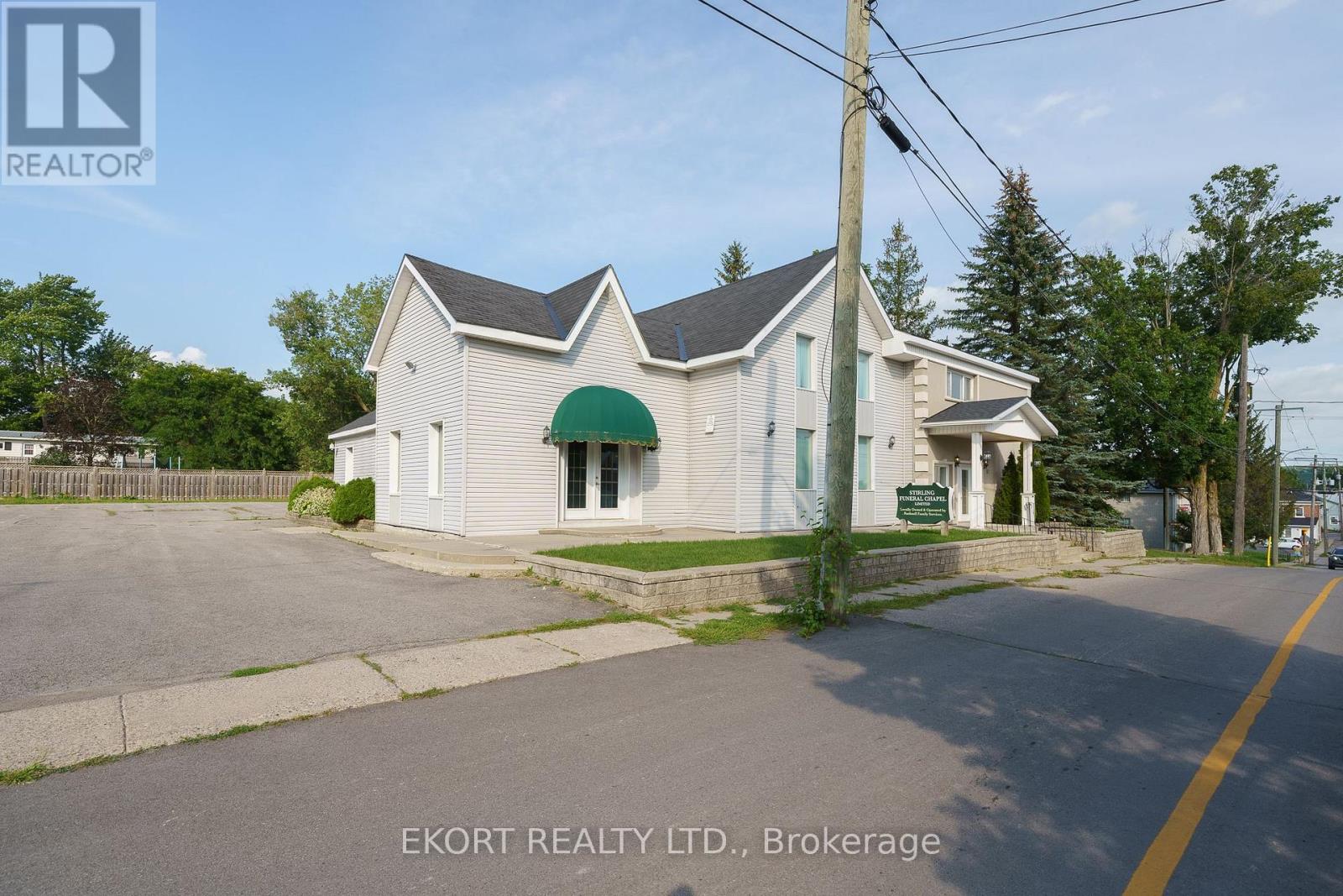 87 James Street Property Photo 33