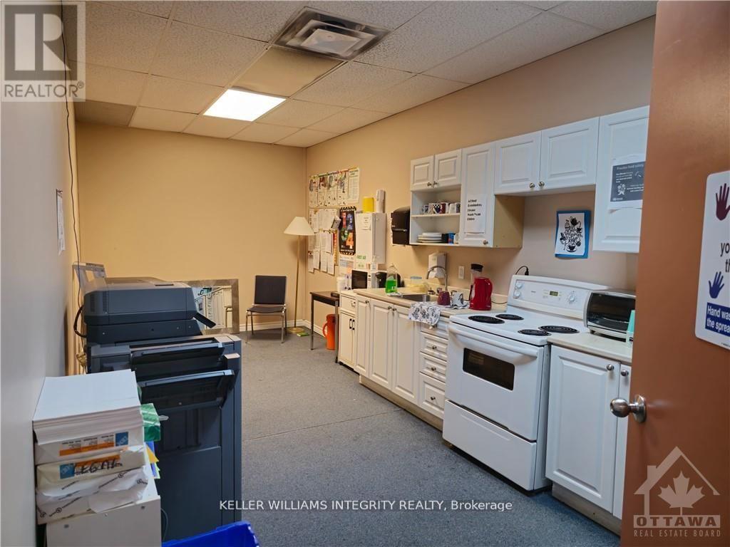 9 Houston Drive Property Photo 25