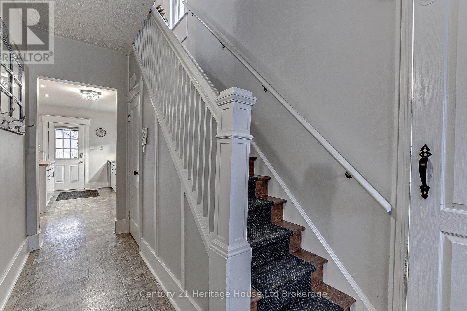 2 Church Street Property Photo 21