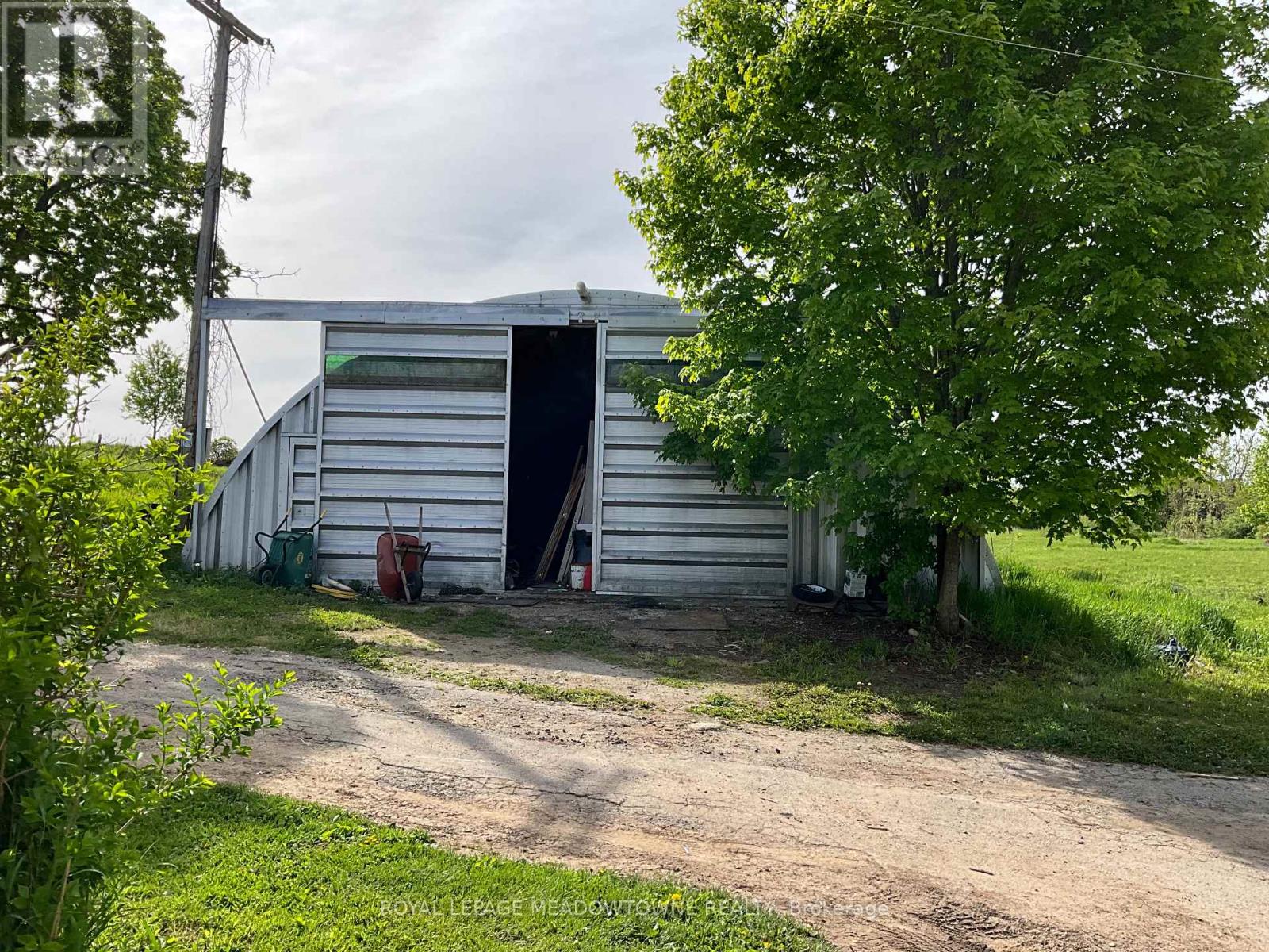 5167 Fifth Line Property Photo 3