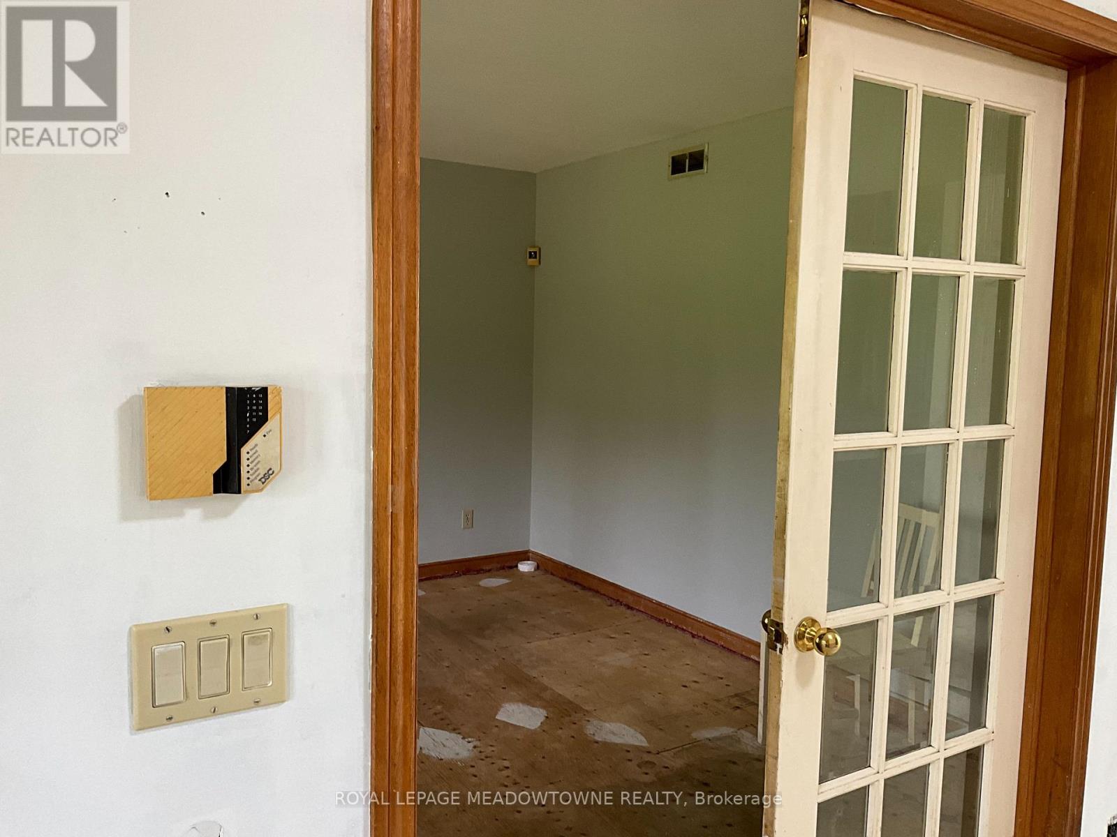 5167 Fifth Line Property Photo 13