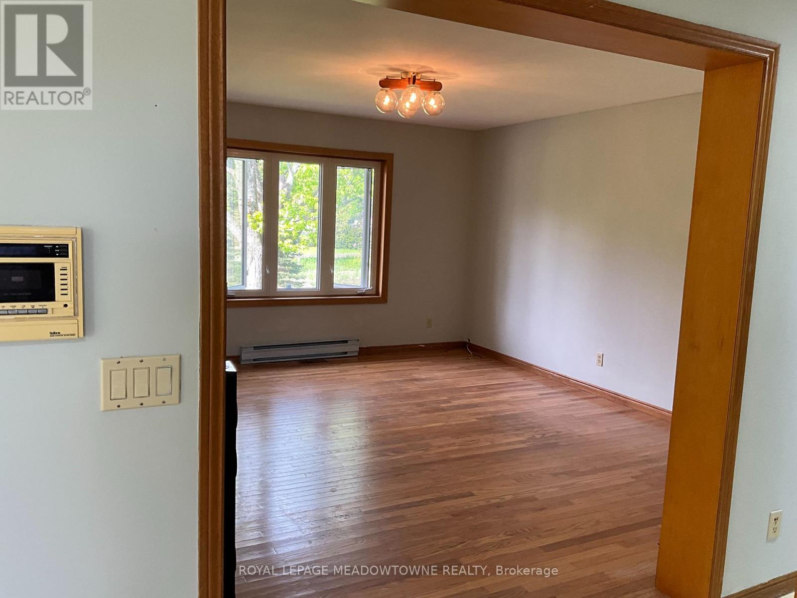 5167 Fifth Line Property Photo 17