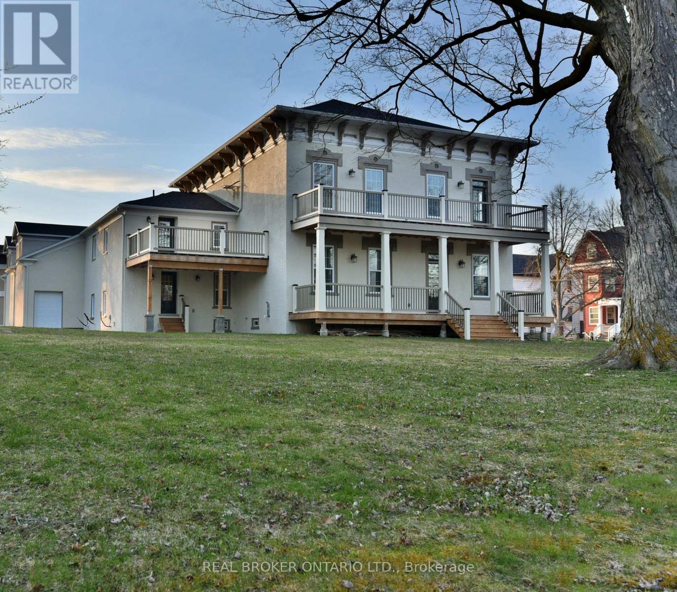 439 Edward Street Property Photo