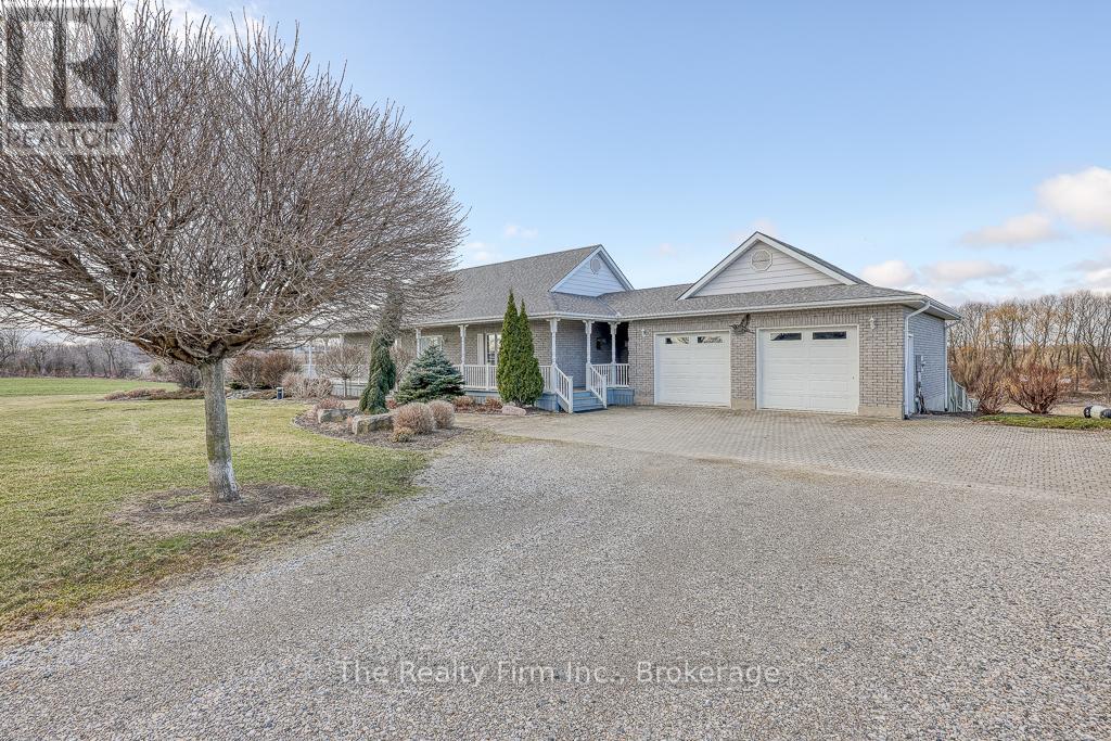 716173 18th Line Property Photo 2