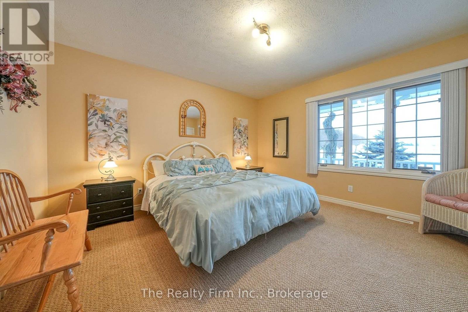 716173 18th Line Property Photo 23