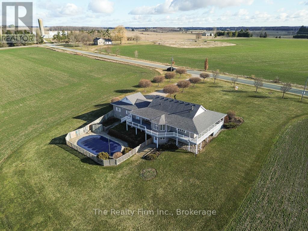 716173 18th Line Property Photo 37